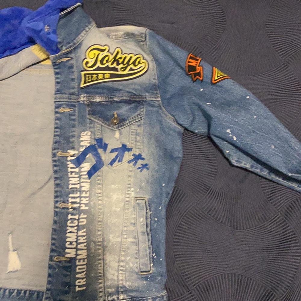 Jean Jacket - Picture 3 of 4